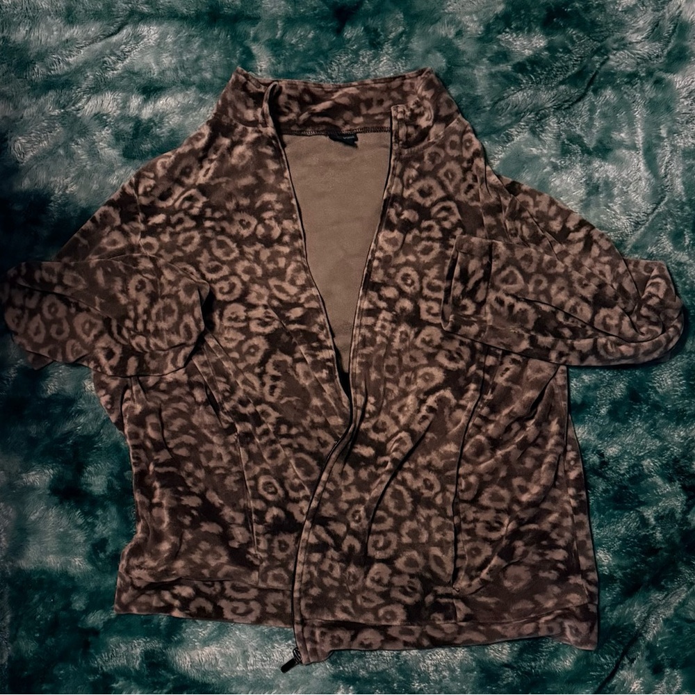 Leopard Print Zip-Up Jacket